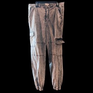 if it were me" Stonewashed Gray Cargo Jeans